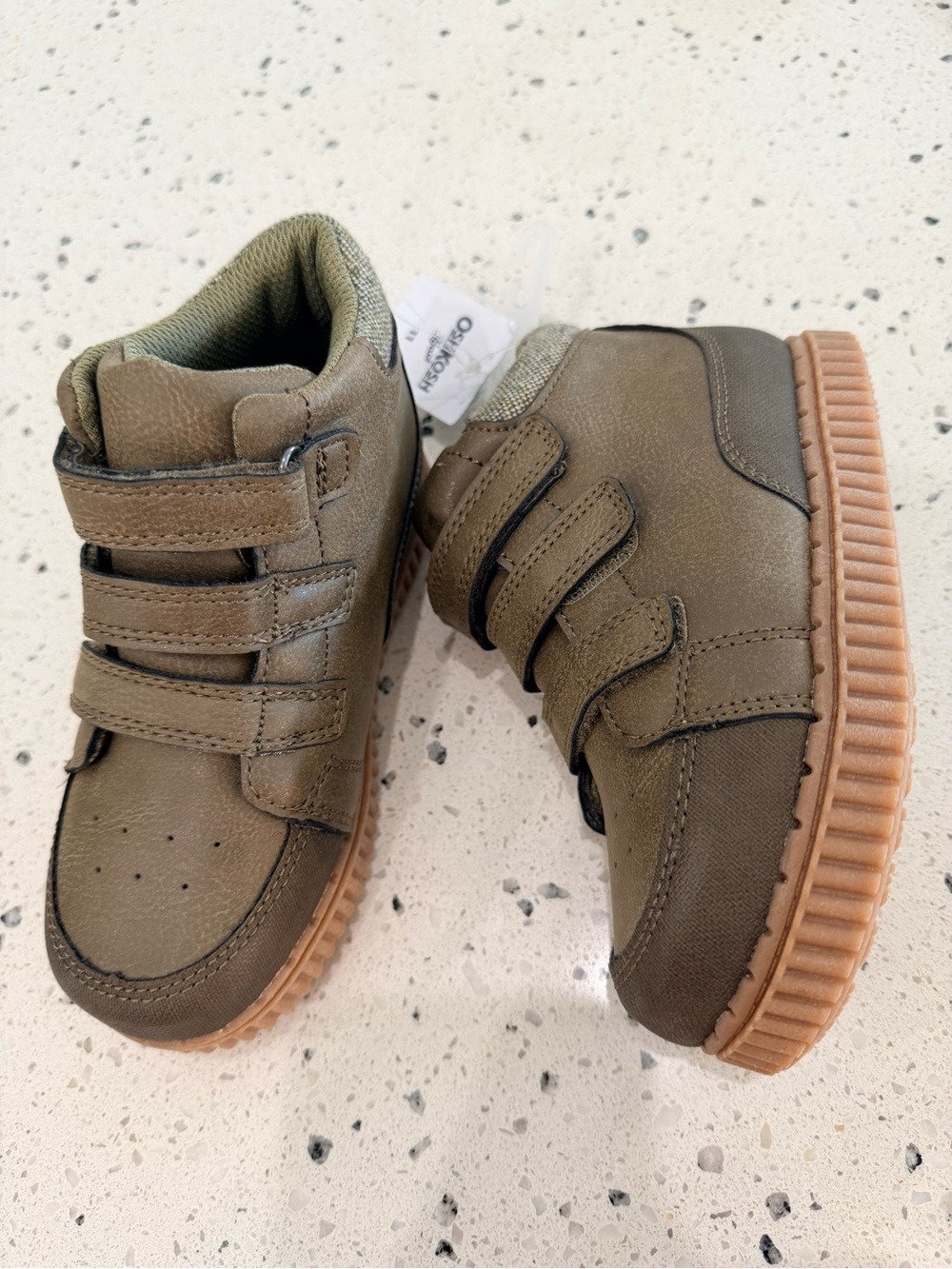 New boys Sz 11 OshKosh B'gosh Olive Green Kids High-Top Boots with Gum Sole